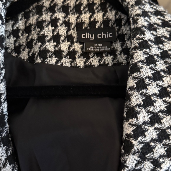 City chic Skylar jacket like new worn once for shoot size 18 - Picture 3 of 4